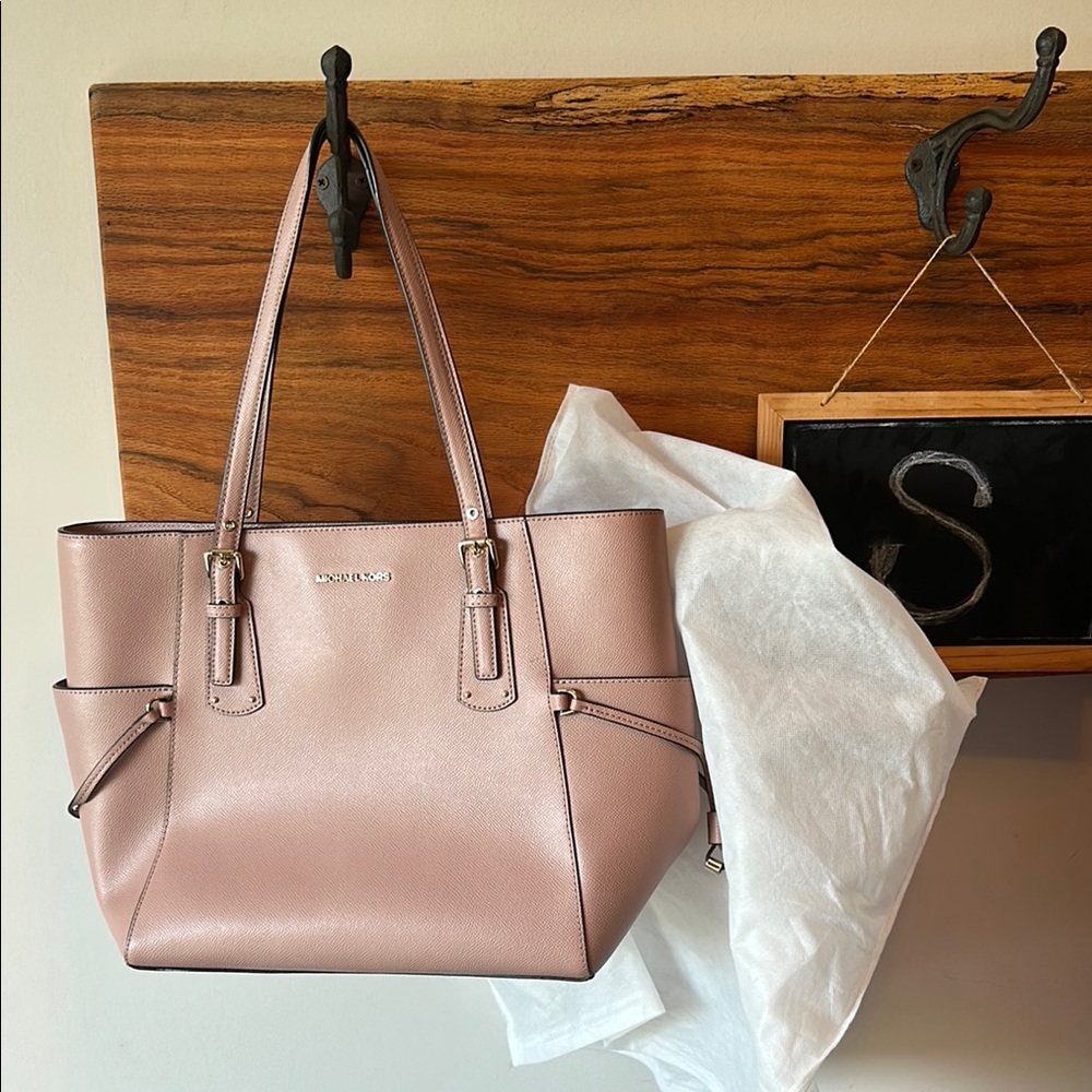 Michael Kors Voyager Pink Tote Bag